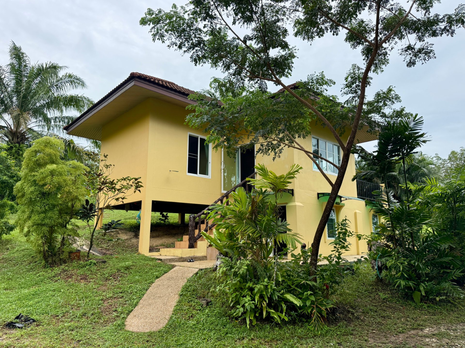 Tropical Garden House