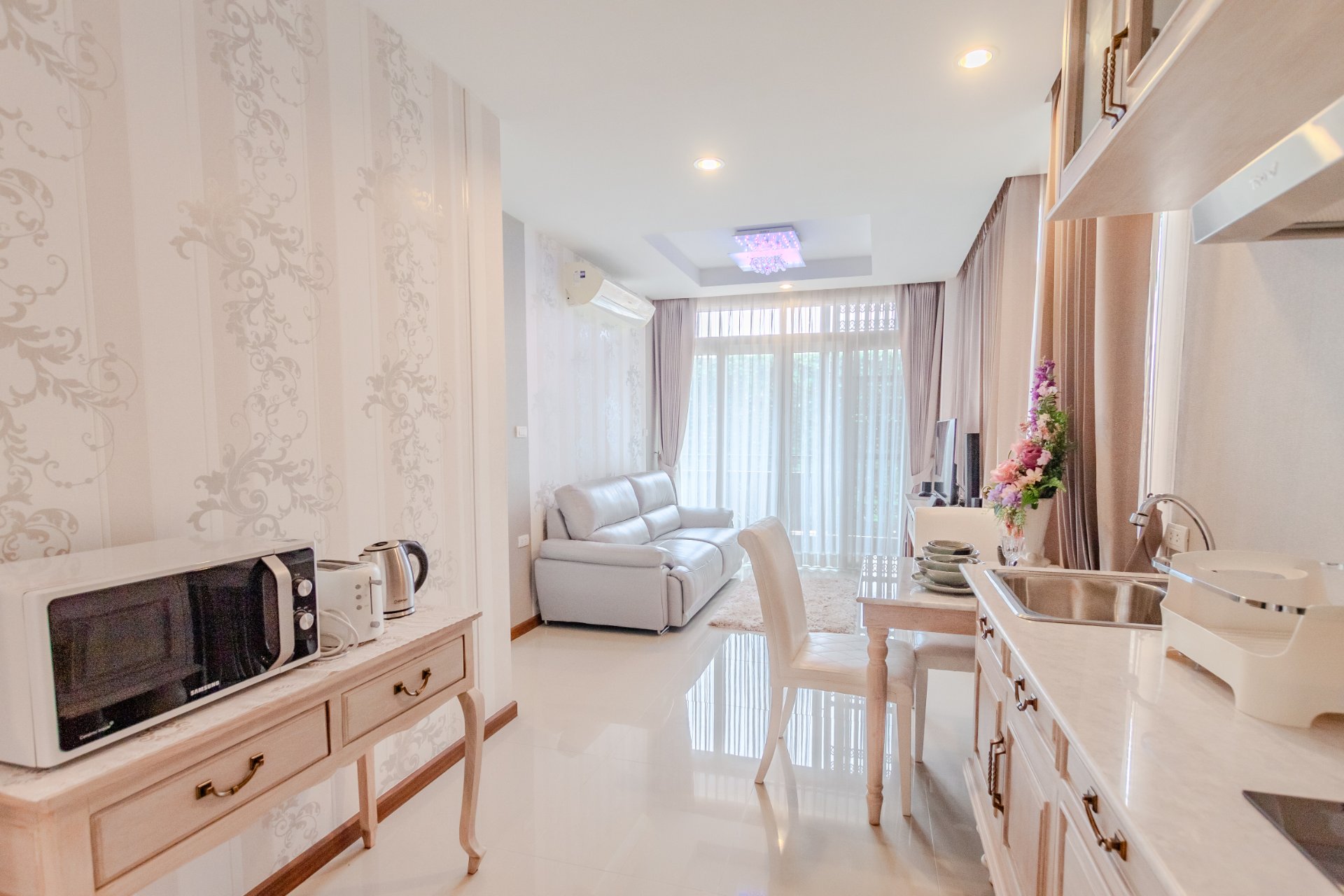ขายคอนโด The Unique คูเมือง ตึก A ชั้น 2 ห้องมุม 50.65 ตรม.