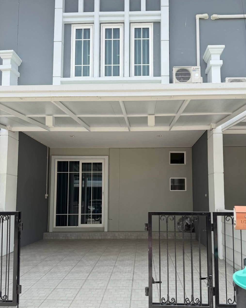 ทาวน์โฮม gloden town รวมโชค | 22,000 บาท/เดือน