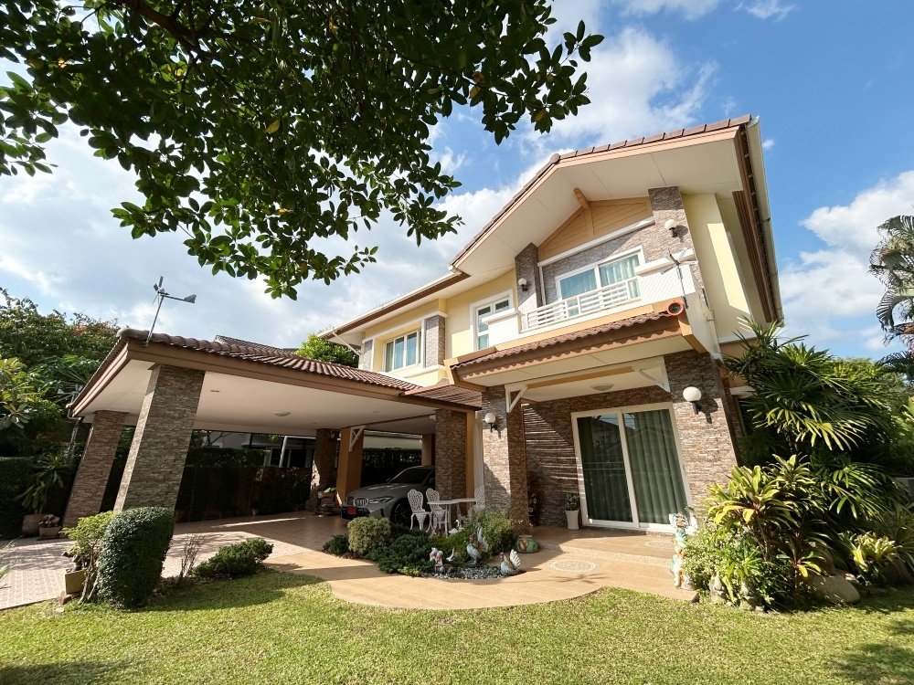 Beautiful Fully Furnished House for Rent 4 Bedroom – Spacious Living & Lovely Garden. Doi Saket, Chiang Mai.